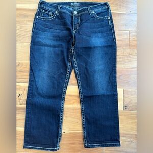 Silver Suki Dark Indigo Cropped Jeans